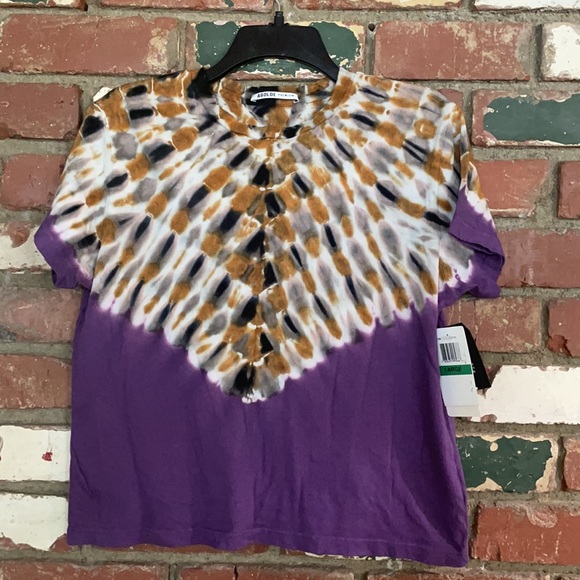 AGOLDE Tie Dye Baby Tee EUC/on Roxy Doyle - Picture 3 of 4